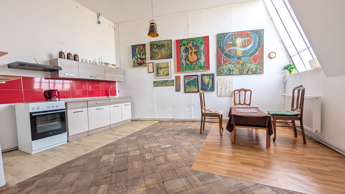 whatsapp_image_2025-11-01_at_12-10-36_1